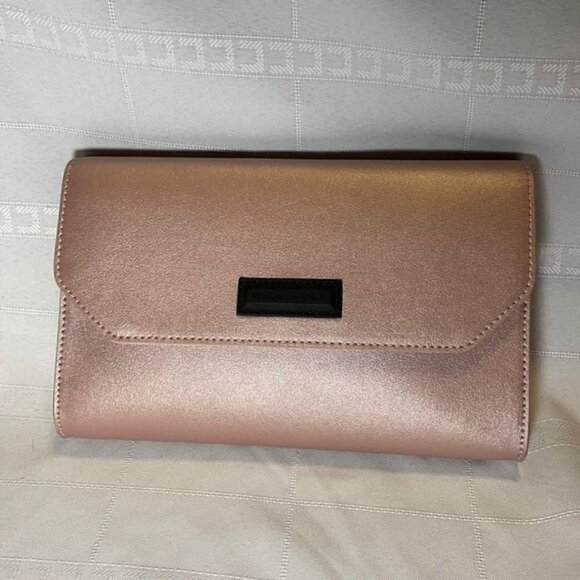 Kendall + Kylie Clutch Pink Lilac Blush Metallic Mini Bag Barbie sample - Picture 1 of 8